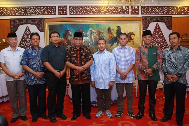 HBA foto bersama TKI asal Kerinci.