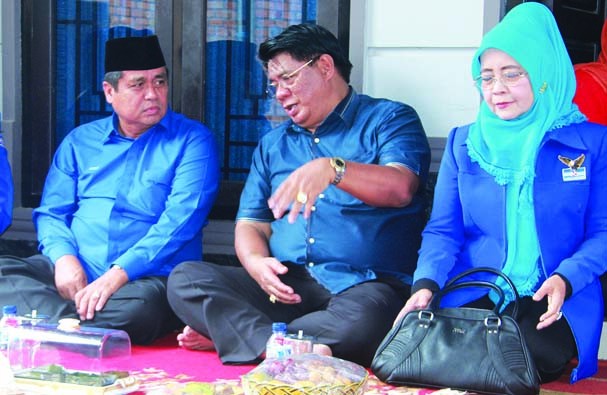 Beberapa minggu belakangan ini mencuat duet HBA dengan Bupati Muarojambi saat ini H Burhannudin Mahir (BM).