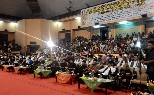 Acara HMM yang digelar di GOR Kotabaru berlangsung meriah dan penuh antusias.