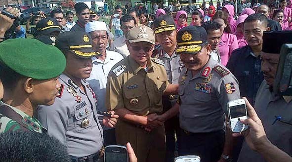 Kapolri bersama Kapolda Jambi disambut Bupati Sarolangun
