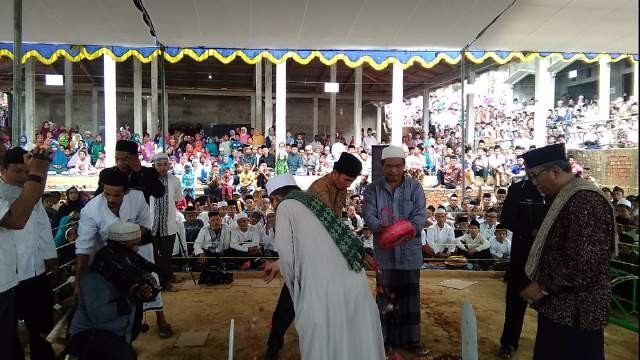 Edi Purwanto menghadiri acara Haul yang digelar Ponpes Rowo Sejati, Bahar Utara, Kabupaten Muarojambi.