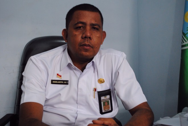 Lurah OKH, Herlanto