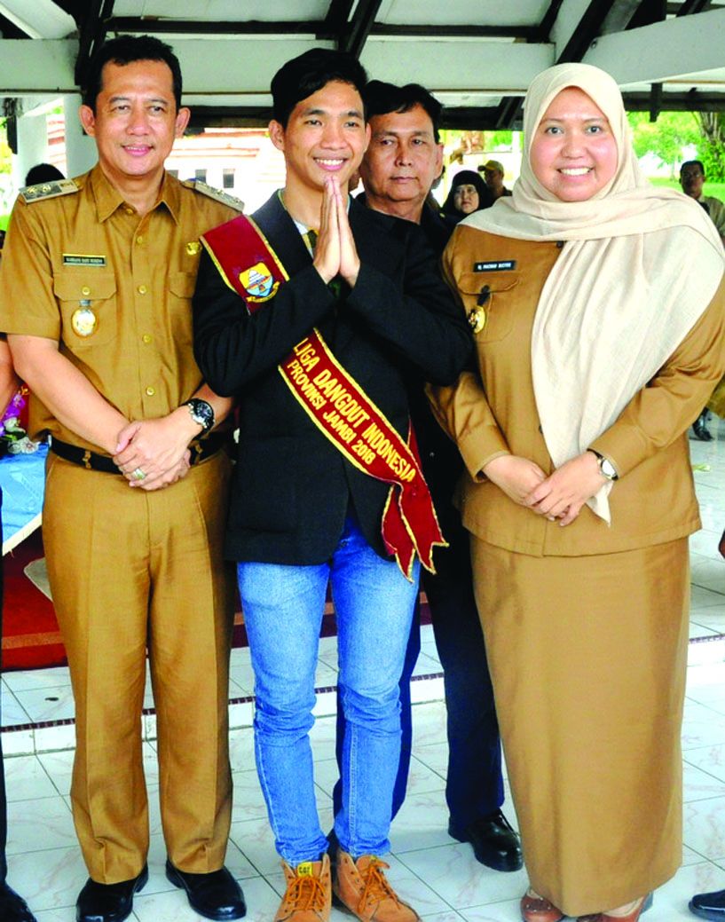 Bupati dan Wabup Muarojambi bersama peserta LDI asal Muarojambi
