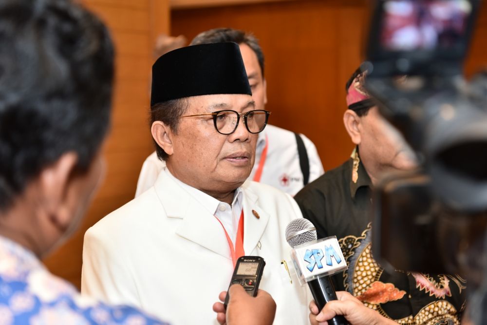 Wakil Gubernur Jambi Yang Merupakan Ketua Umum Palang Merah Indonesia (PMI) Provinsi Jambi, H Fachrori Umar,