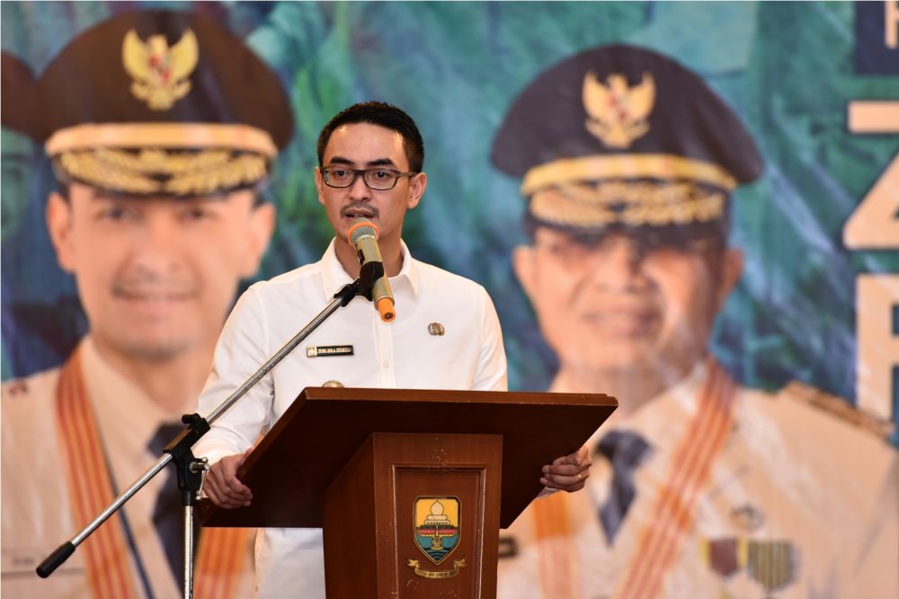 Gubernur Zola Menyampaikan refleksi dua tahun kepemimpinannya itu digelar di auditorium rumah dinas gubernur Jambi, Rabu. (21/2).