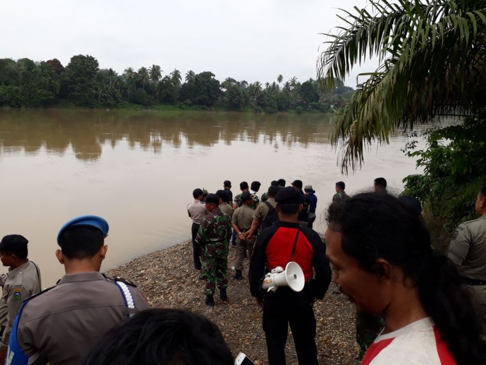 Suasana Perburuan Buaya.