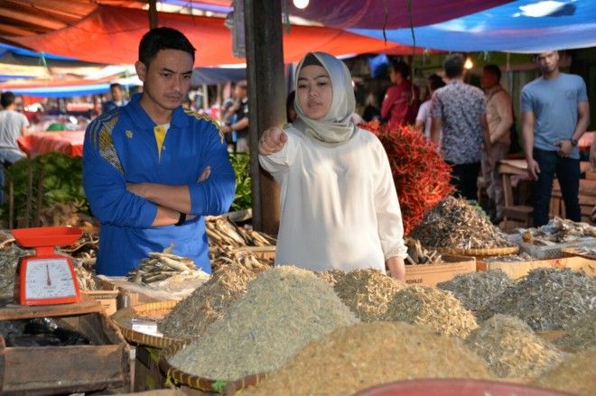 Salah satu aktivis Mandiangin membeberkan temuannya ke awak media