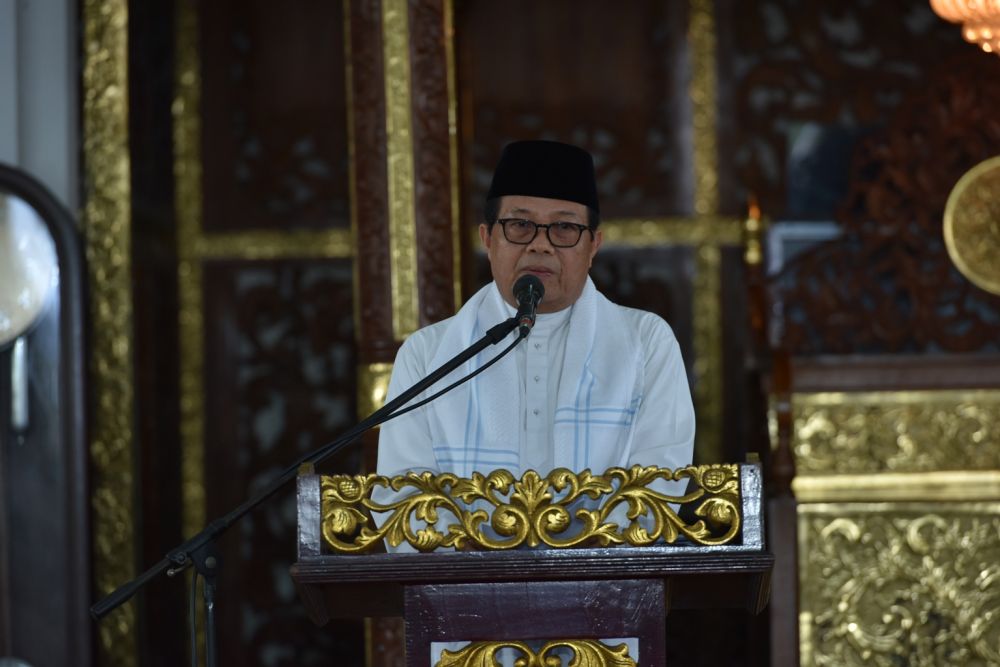 Fachrori dalam Peringatan Isra Mi’raj Nabi Muhammad SAW Tahun 2018/1439 H, yang digelar di Masjid Agung Al-Falah Jambi, Kota Jambi, Kamis (26/4).