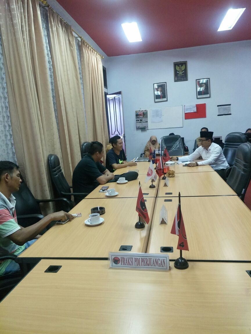 Pertemuan Komisi I DPRD kota Jambi dengan pihak ADO