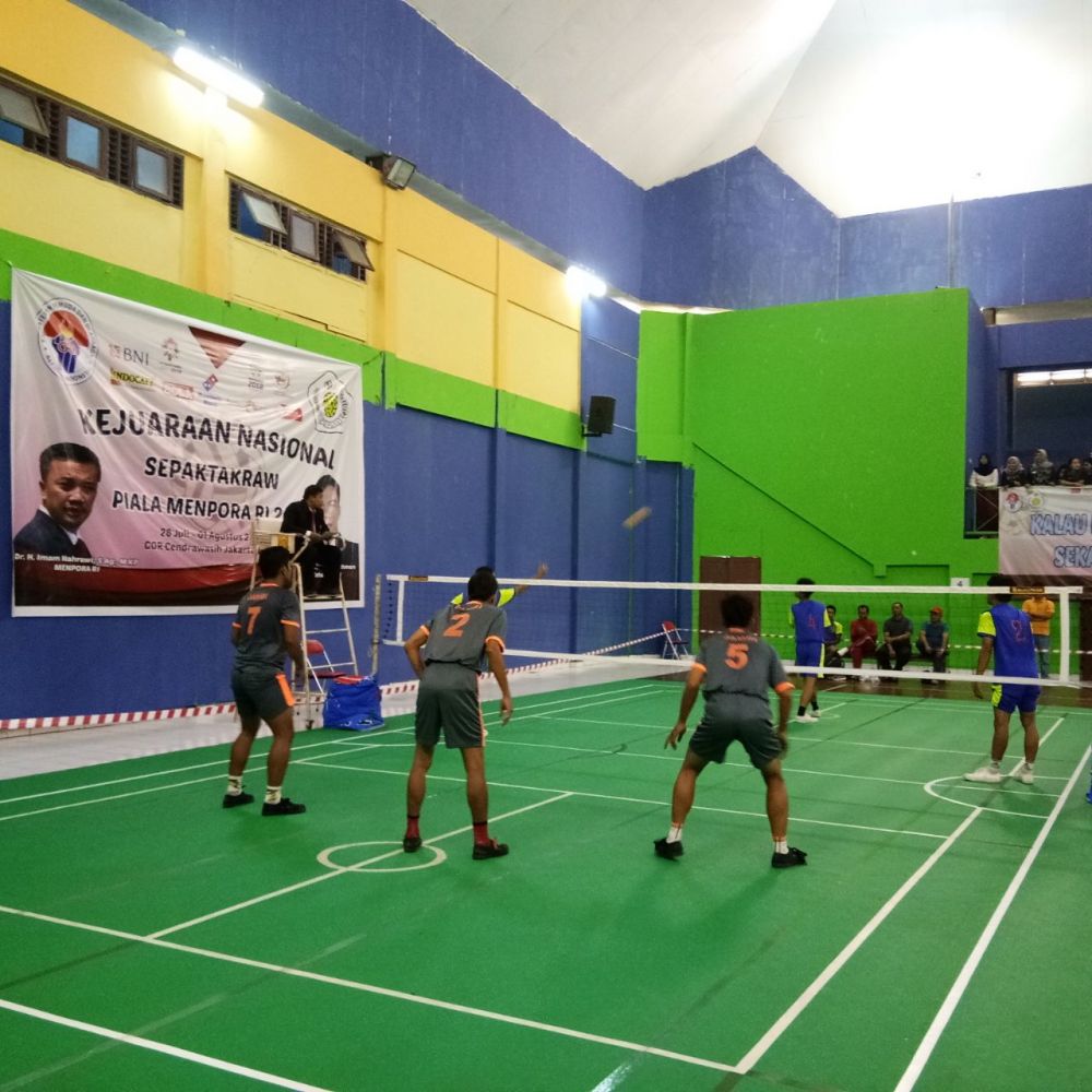 Tim Sepaktakraw Jambi saat bertanding di Kejurnas