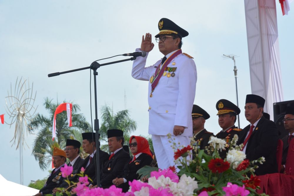 Plt Gubernur Jambi Fachrori Umar.