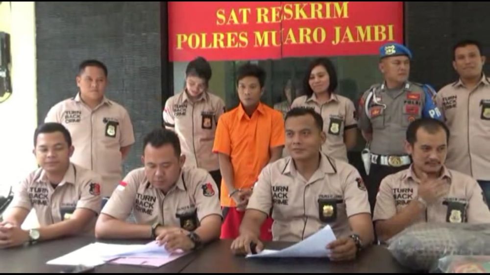 Kapolres Muaro Jambi Memberikan Keterangan Pers Kemarin