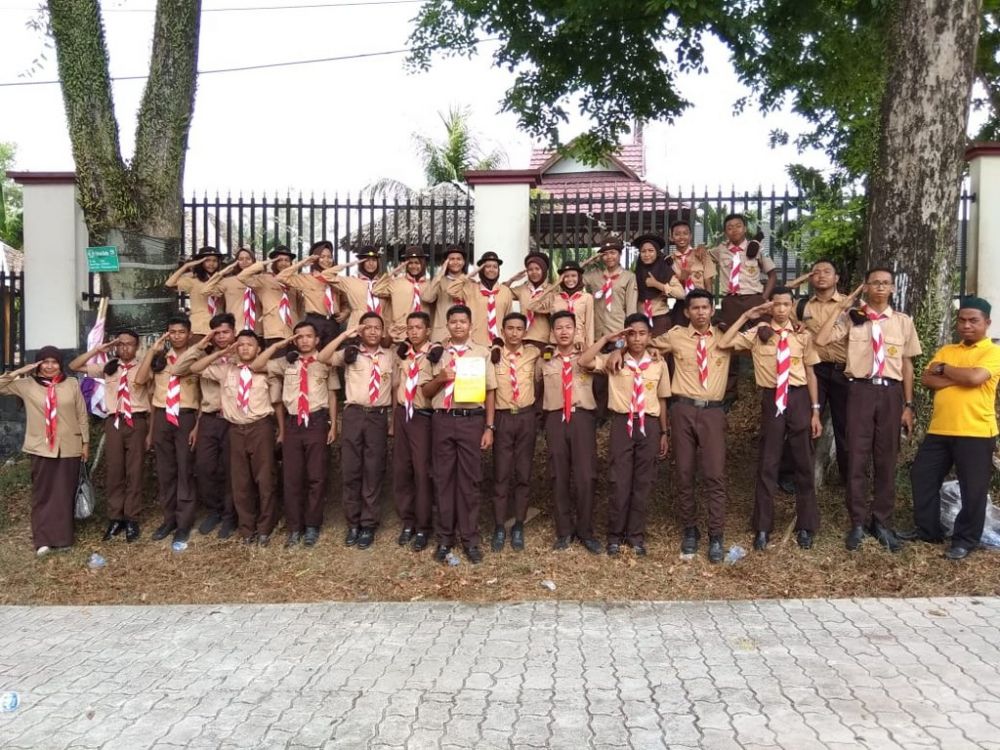 Siswa dan Siswi SMAN 13 Kota Jambi