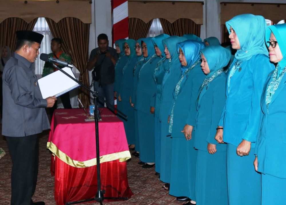 Bupati Merangin H Al Haris Saat Melantik Keanggotaan TP PKK Merangin Periode 2018-2023
