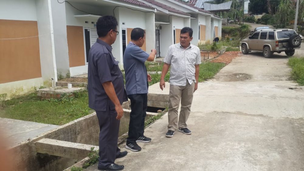 Komisi III Saat Mengecek Lapangan