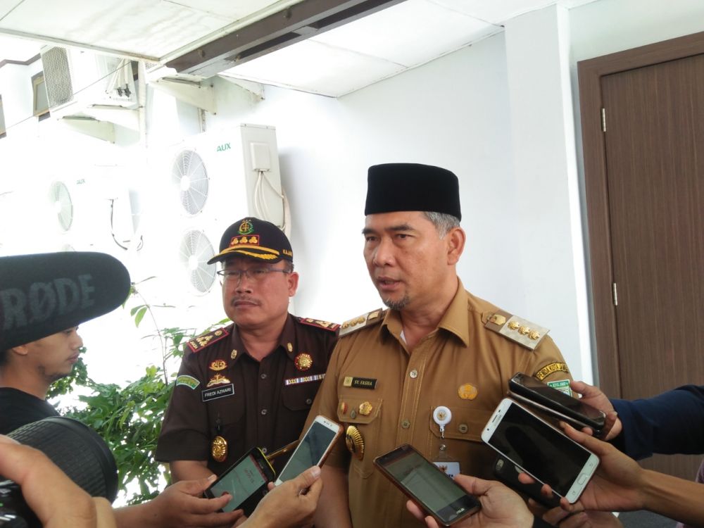 Fasha memberikan keterangan pada wartawan