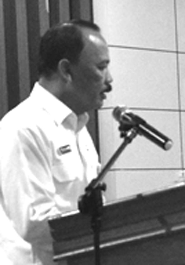 M Fauzi, Kepala Dinas PUPR Provinsi Jambi  saat memberi sambutan