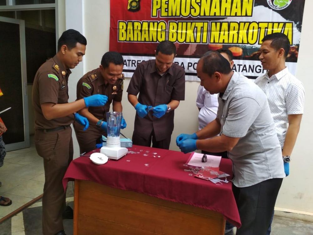 Shabu yang diblender Petugas