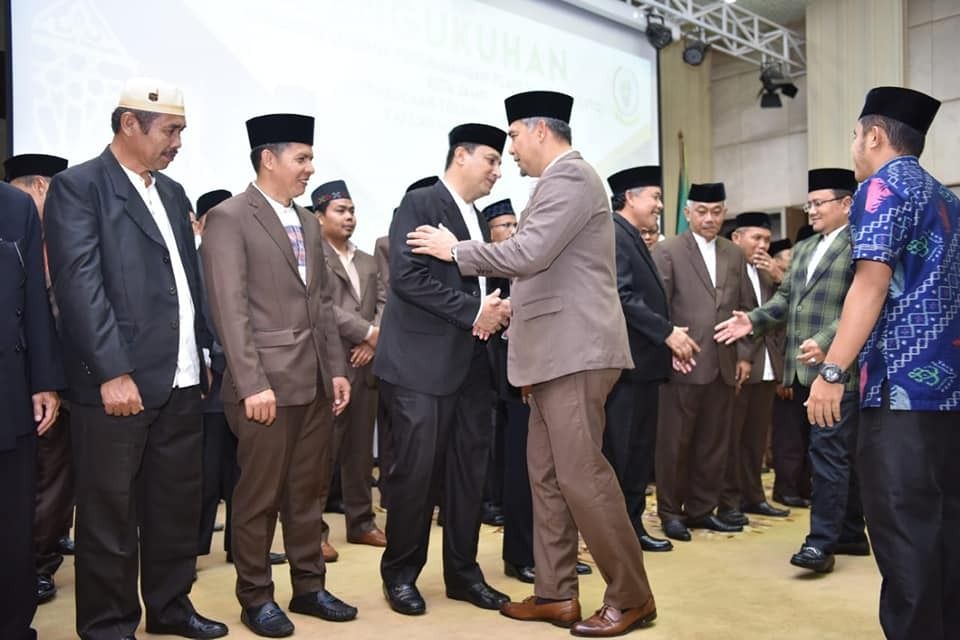 Walikota Memberikan Selamat Usai Pelantikan