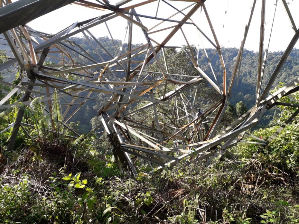 Tower SUTT yang Rusak