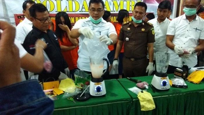 Narkoba Hasil dari Operasi Antik yang digelar Polda Jambi dimusnahkan