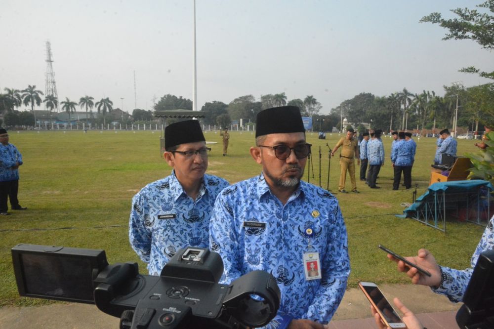Asisten Sekda Bidang Administrasi Umum H. Sudirman