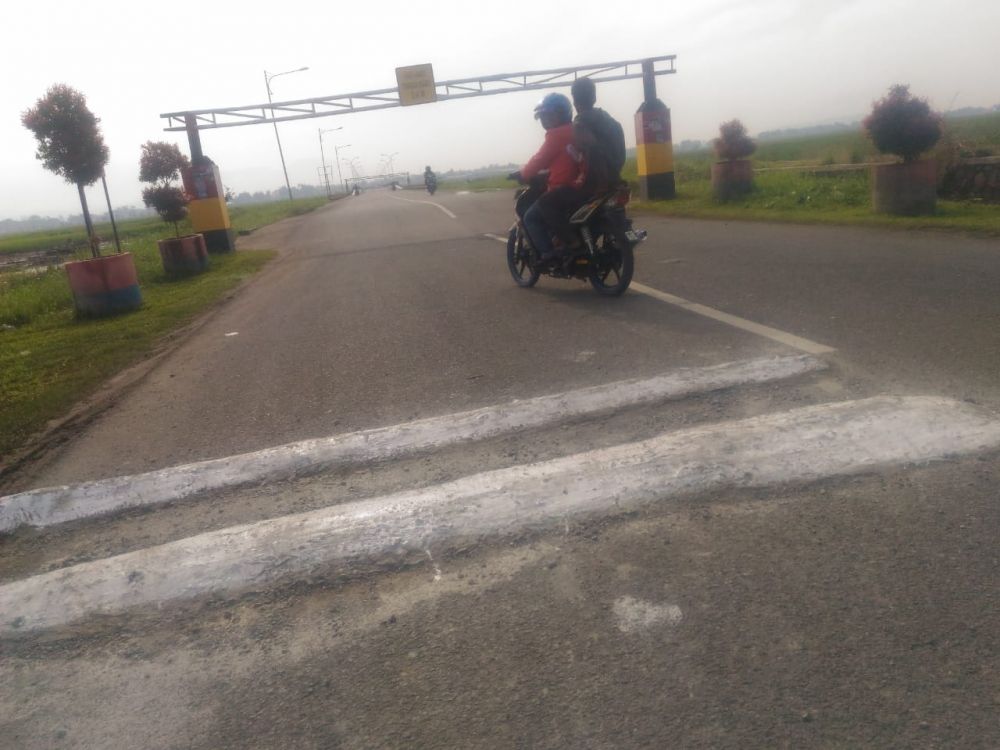 Markah Kejut atau Polisi Tidur yang Membahayakan Pengguna Jalan