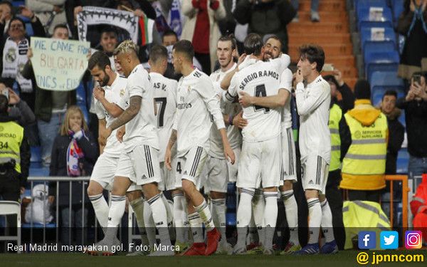 Real Madrid Rayakan Gol