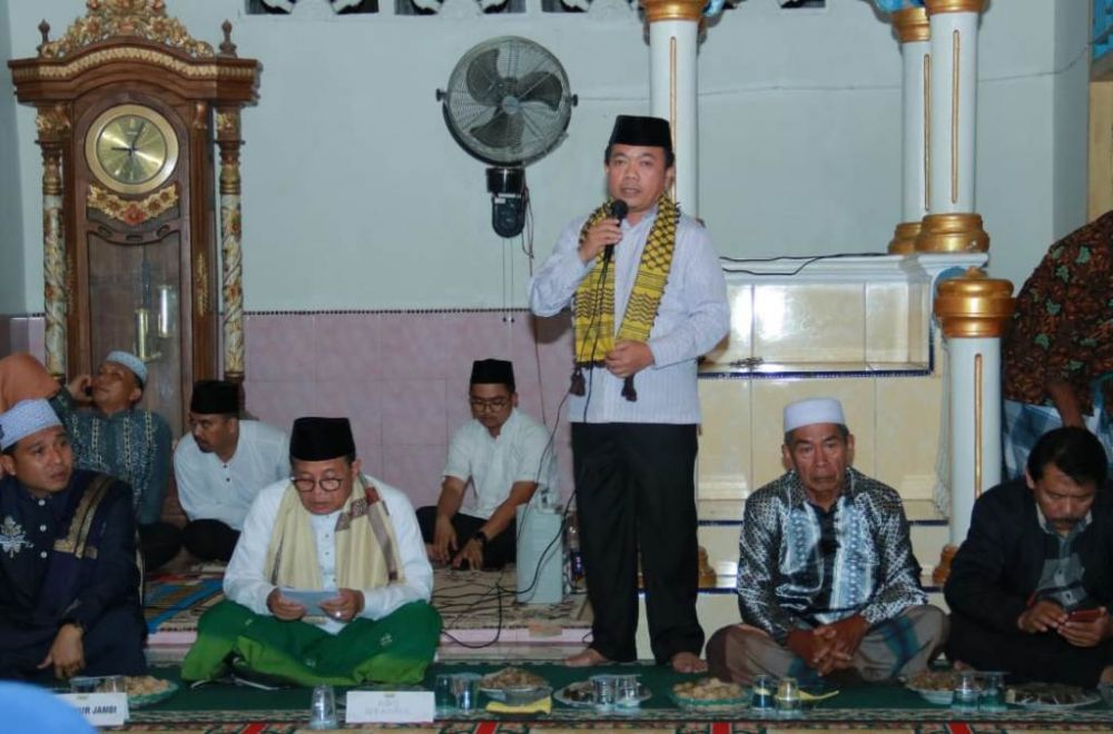 H Al Haris Tengah Menyampaikan Sambutan