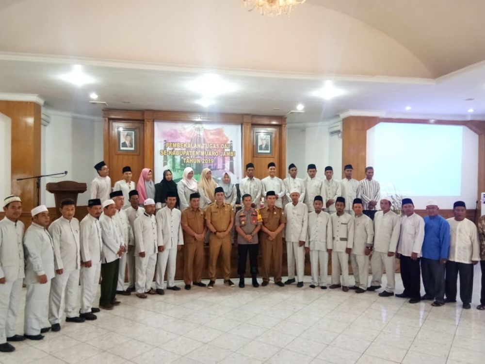 Sekda Foto berdama Da'i se Muarojambi