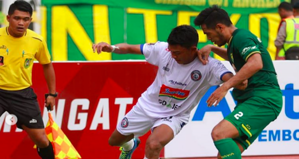 Duel Persebaya Vs Arema FC