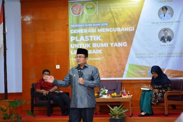 Wawako Jambi, Maulana Saat Memberikan Pemaparan
