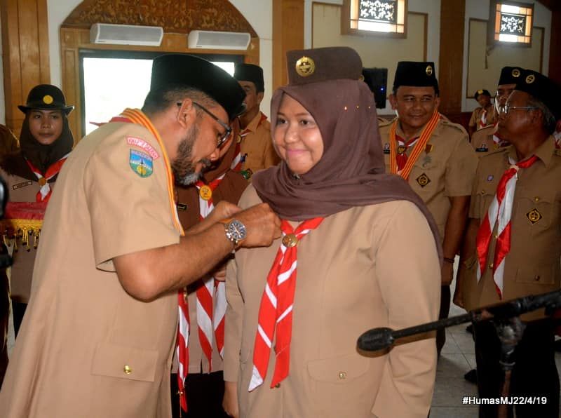 Bupati Masnah ketika dilantik