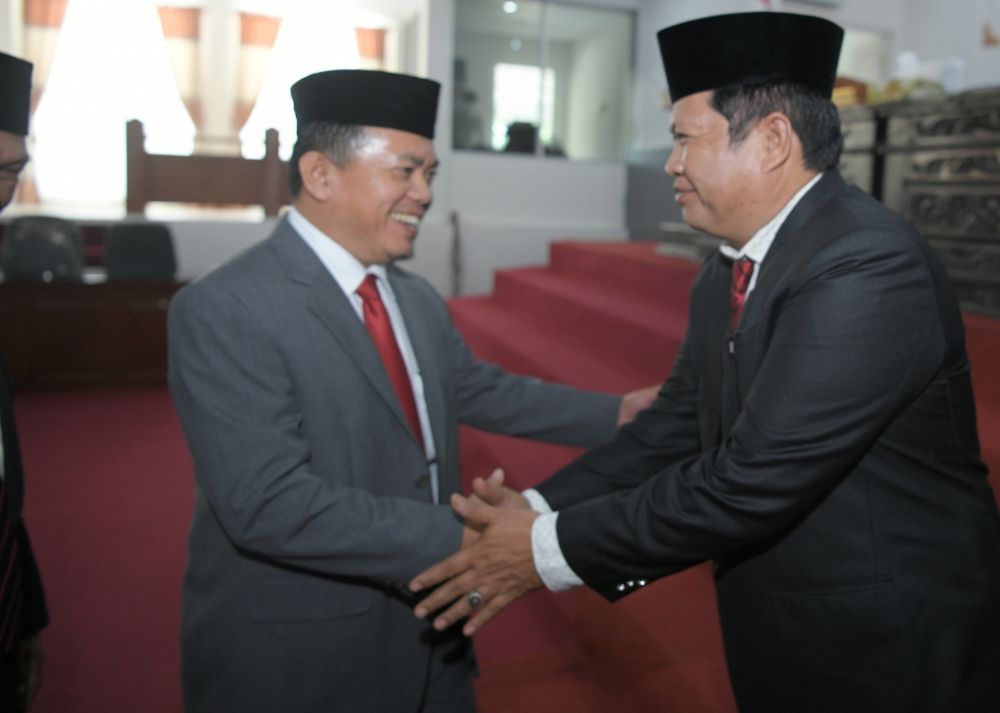 Al Haris Memberi Ucapan Selamat