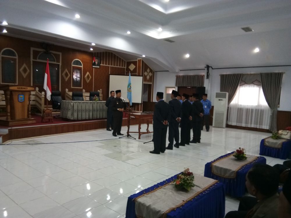 Pelantikan direksi PDAM Tirta Sakti Kerinci