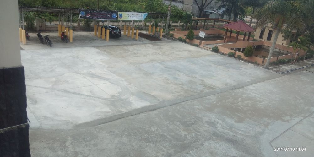 Pengecoran Halaman Kantor DPRD Tanjabbar