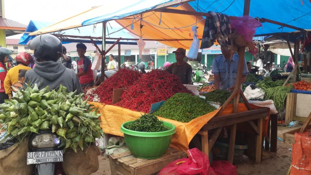 Harga cabai di Kota Jambi dan Muarojambi semakin pedas.