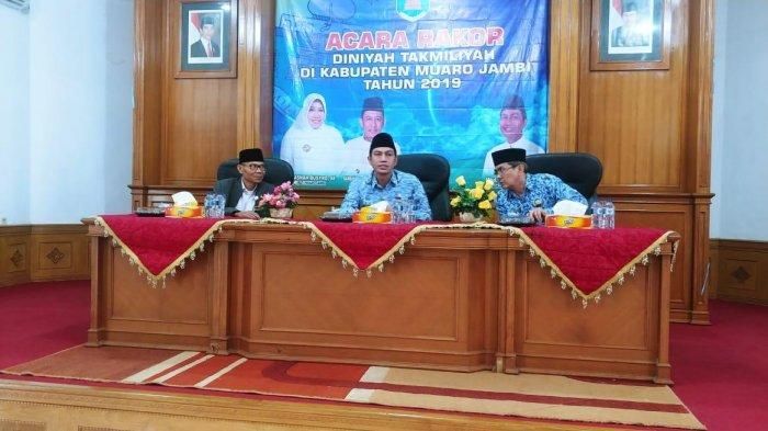 Jalalnya Rakor Diniyah Takmiliyah yang dihadiri Sekda.