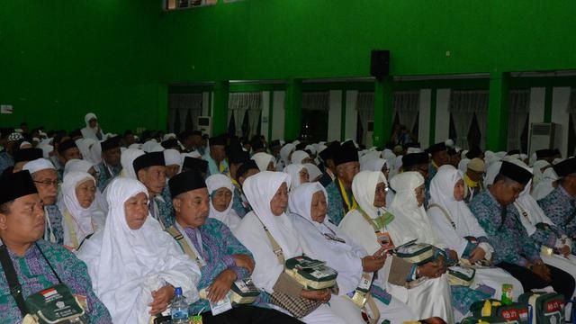 Jamaah haji Jambi sebelum diberangkatkan.