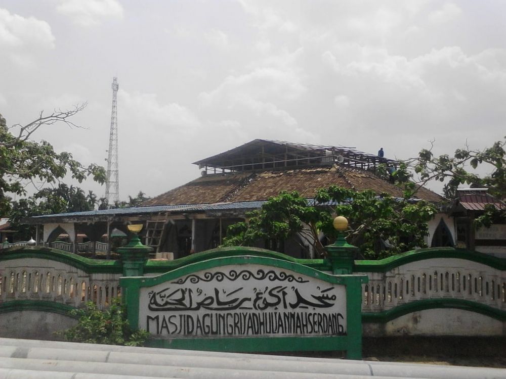 Masjid Riyadhul Serdang .