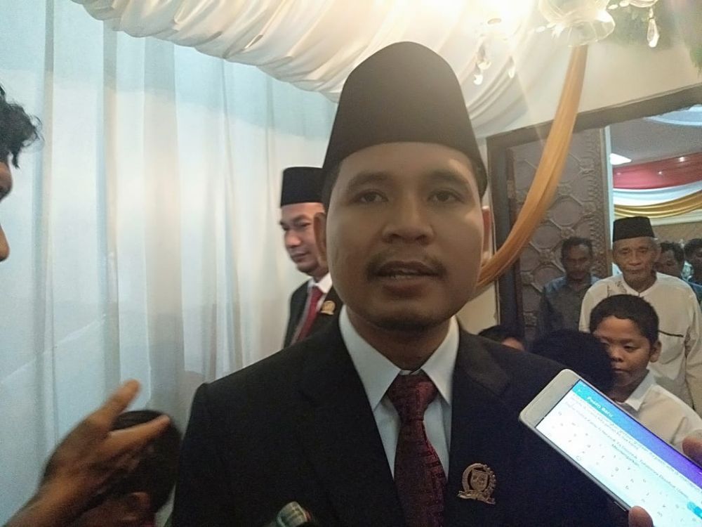 Ketua Sementara DPRD Kota Jambi M Yasir.