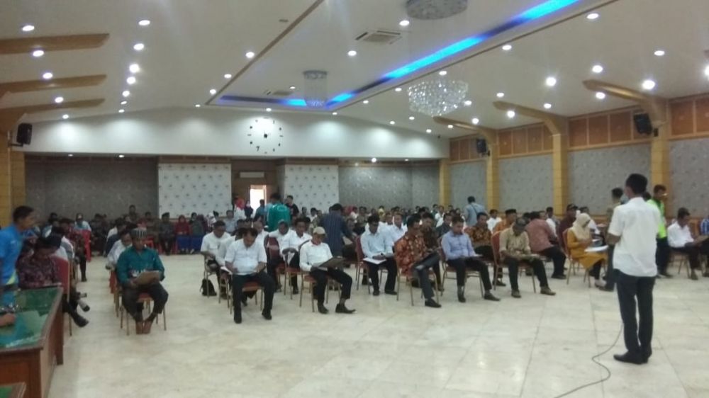 Bacakades Mengikuti Seleksi Tertulis