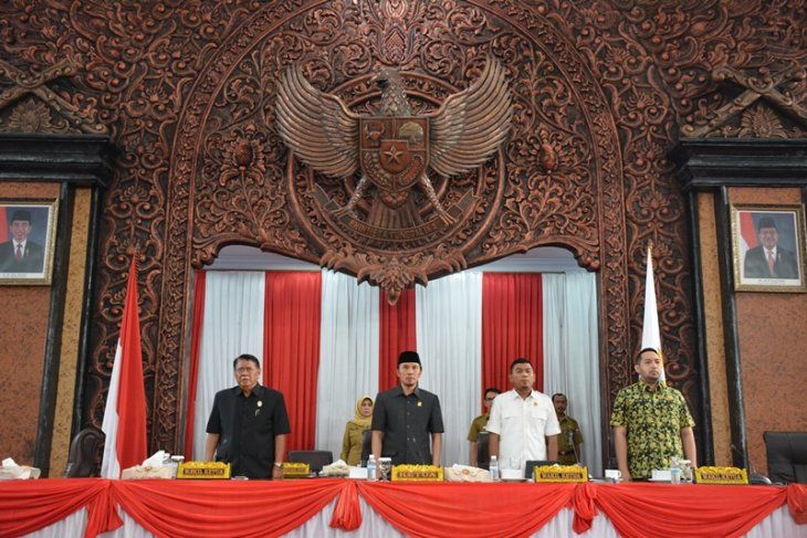 Paripurna internal dalam rangka pembentukan Alat Kelangkapan Dewan 
