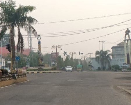 Kabut Asap yang menyelimuti Batanghari.