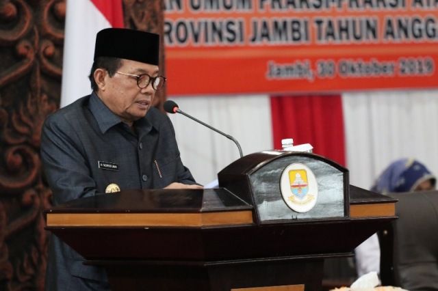 Gubernur Jambi, Dr.Drs.H.Fachrori Umar,M.Hum