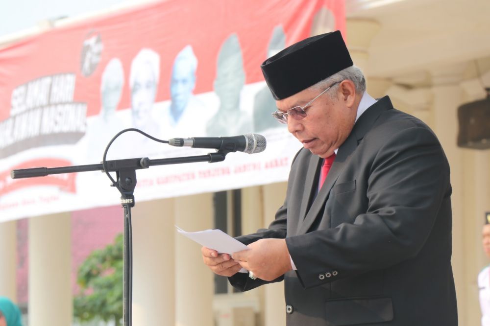 Bupati Tanjabbarat Safrial