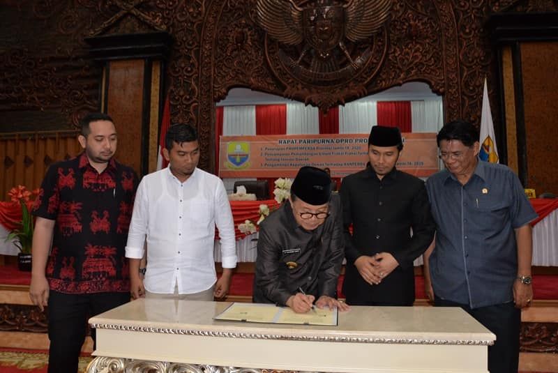 Pemprov – DPRD Provinsi Jambi Setujui APBD 2020