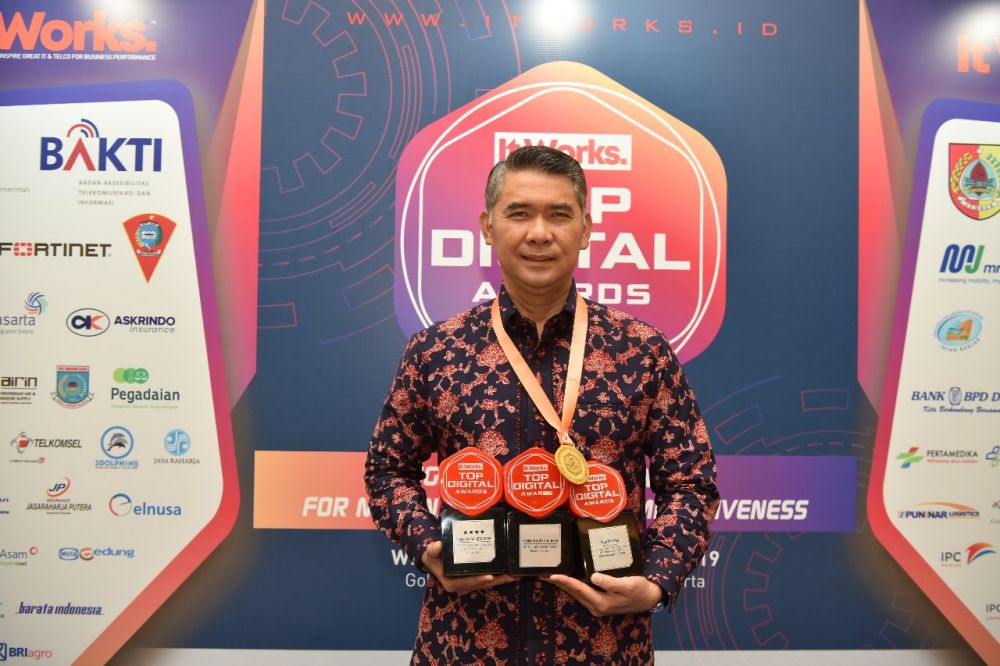 Walikota Jambi kembali raih penghargaan.