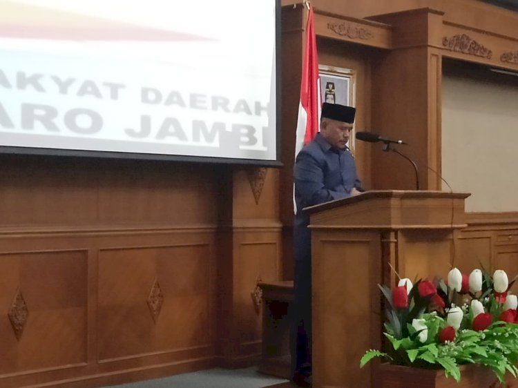 Juru Bicara fraksi gerindra.