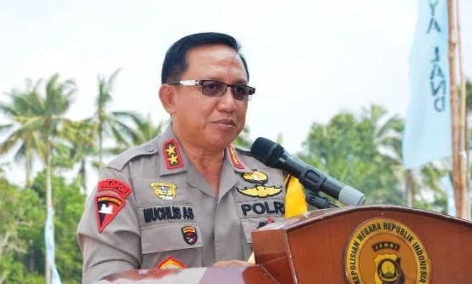 Kapolda  Jambi Irjen Pol Muchlis AS 